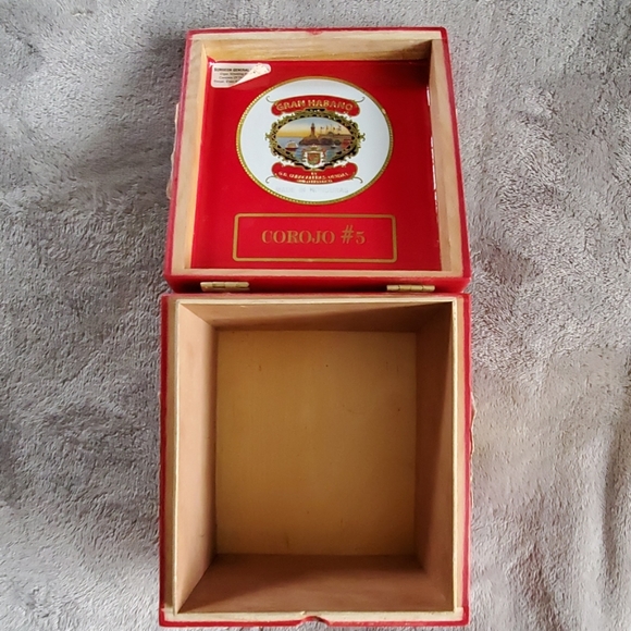 GRAN HABANO Cigar Box - Picture 2 of 8